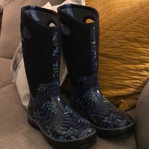 BOGS Winterberry rain boots